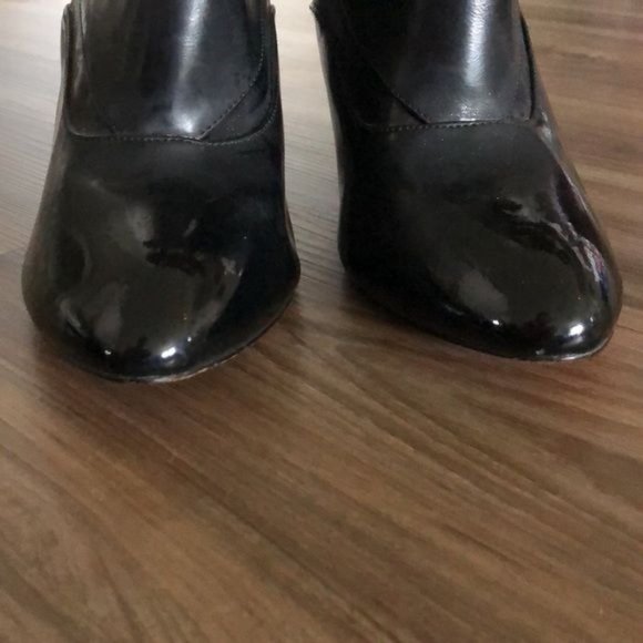 Alice and Olivia Heeled Zip Tassel Payless Booties - Picture 7 of 9